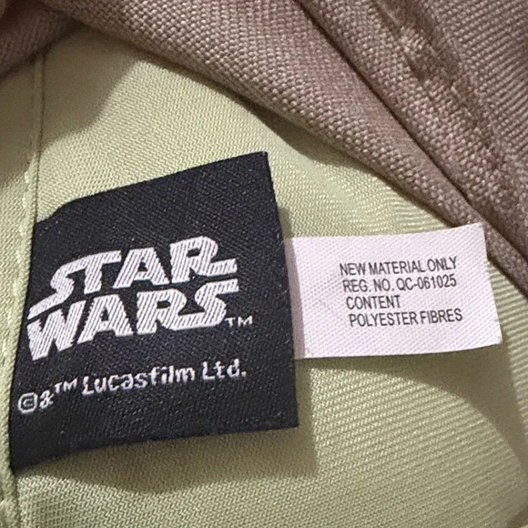 Interactive Grogu plush toy from Star Wars, The Child, with movement (Baby Yoda) - Picture 8 of 8